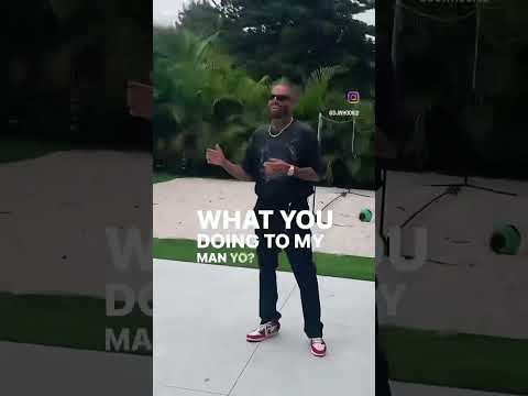 Mike Tyson gets KO’d by Nicky Jam 😮 - Популярные видеоролики!