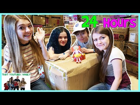 24 Hours In Toys R Us Box Fort Ft. Kittiesmama / That YouTub3 Family - Популярные видеоролики!