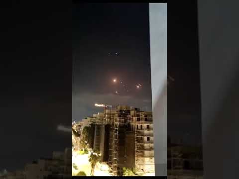 Атака Ирана на Израиль - Популярные видеоролики!