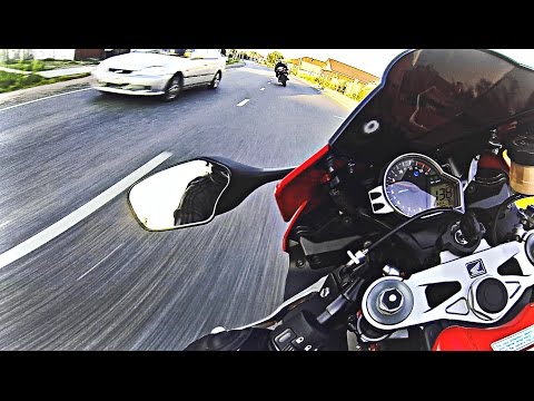 Гонки на мотоциклах - Безбашенная езда по городу - Популярные видеоролики!