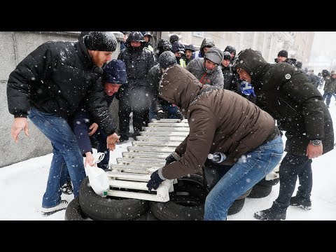 Протесты в Украине и Грузии | ГЛАВНОЕ | 14.11.18 - Популярные видеоролики!
