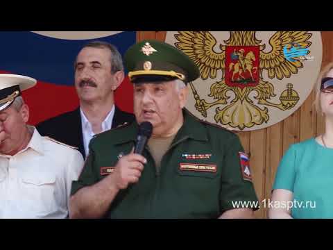 Будущие защитники отечества из числа учащихся школ Каспийска приняли участие в муниципальных военных - Популярные видеоролики!
