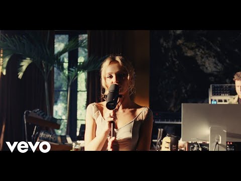 The Weeknd, JENNIE, Lily-Rose Depp - One Of The Girls (Official Video) - Популярные видеоролики!