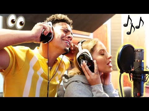 WE MADE ANOTHER SONG TOGETHER!!! - Популярные видеоролики!