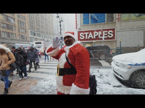 Первый снег в Нью-Йорке / Санта-Кон - Популярные видеоролики!