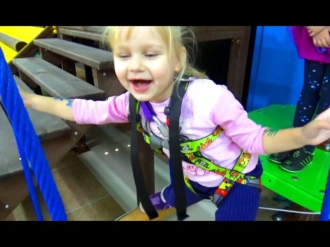 Тарзанка развлечение для детей в развлекательном центре - Популярные видеоролики!