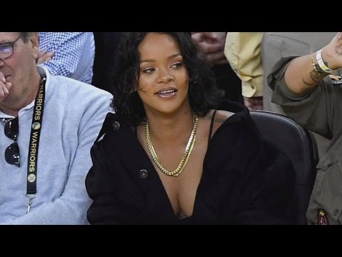 How Rihanna Stole The Show Without Performing At The NBA Finals Game - Популярные видеоролики!