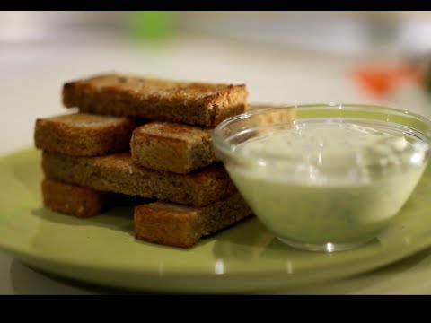 Чесночные гренки с соусом и сыром (закуска) - Популярные видеоролики!