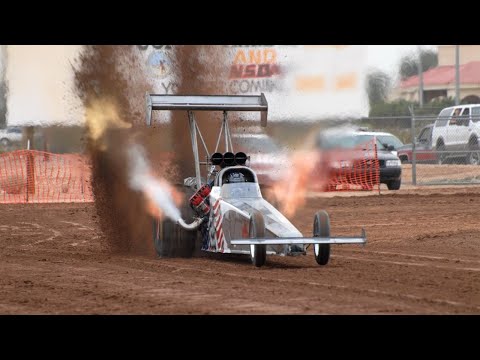 100 км/ч за 0,8 сек. 11 000 л.с. Top fuel Dragster Sand Dirt Drag Racing - Популярные видеоролики!